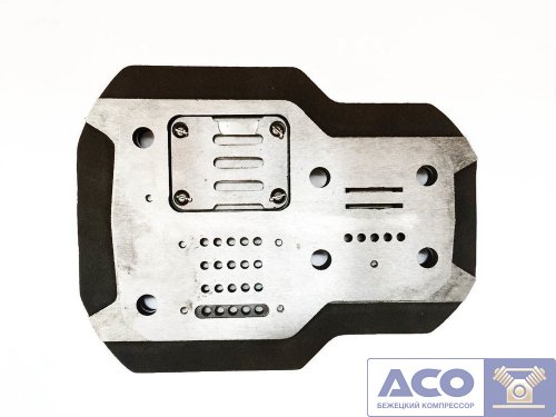 Блок клапанный С415М.01.00.800 ( new С415М.01.00.700)